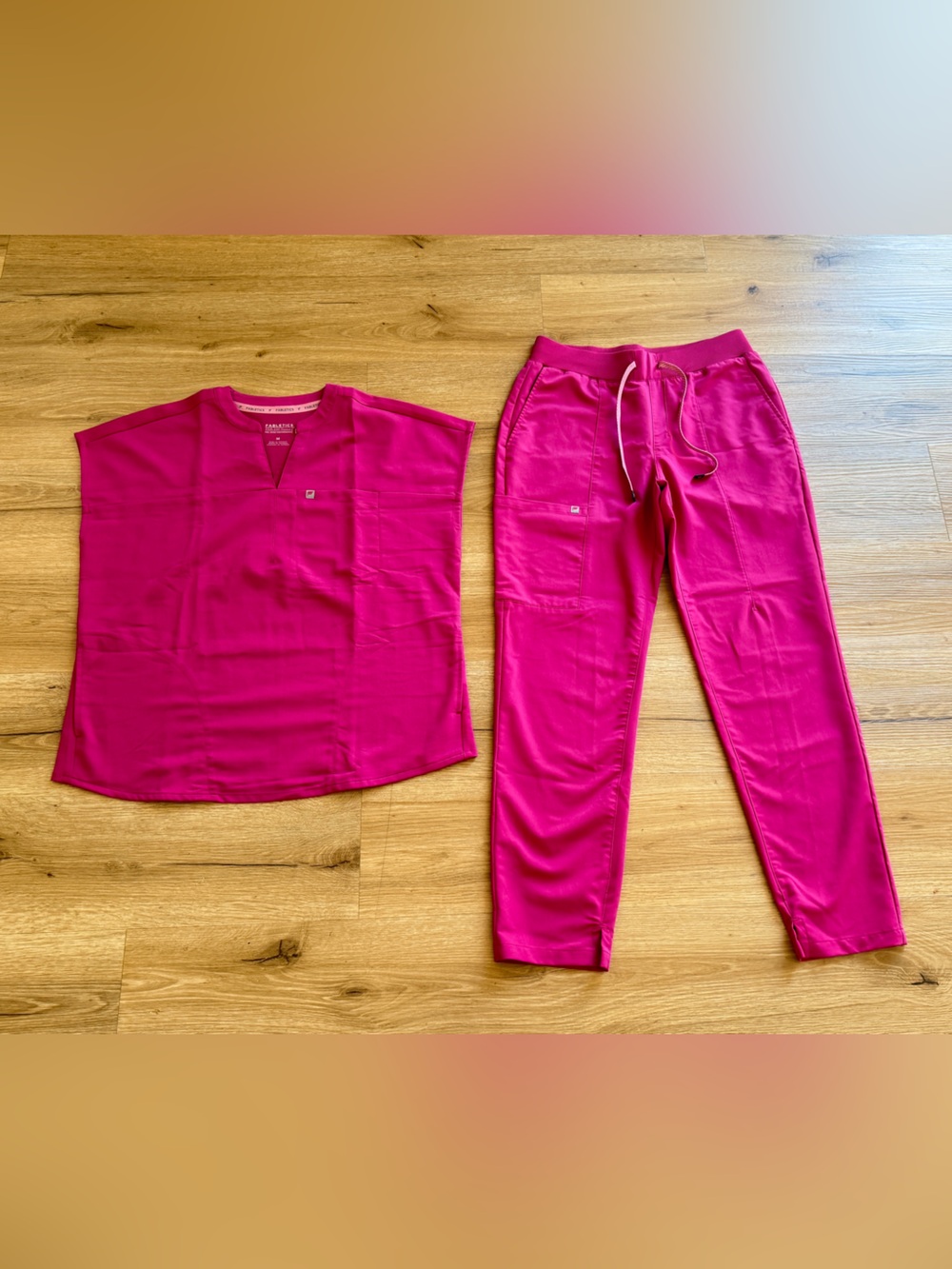 Fabletics Women's Scrub Top & Jogger Set in Hot Pink- Medium